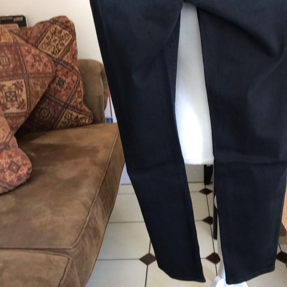 Good American Plus Size Distressed Jeans NWT - Picture 7 of 7